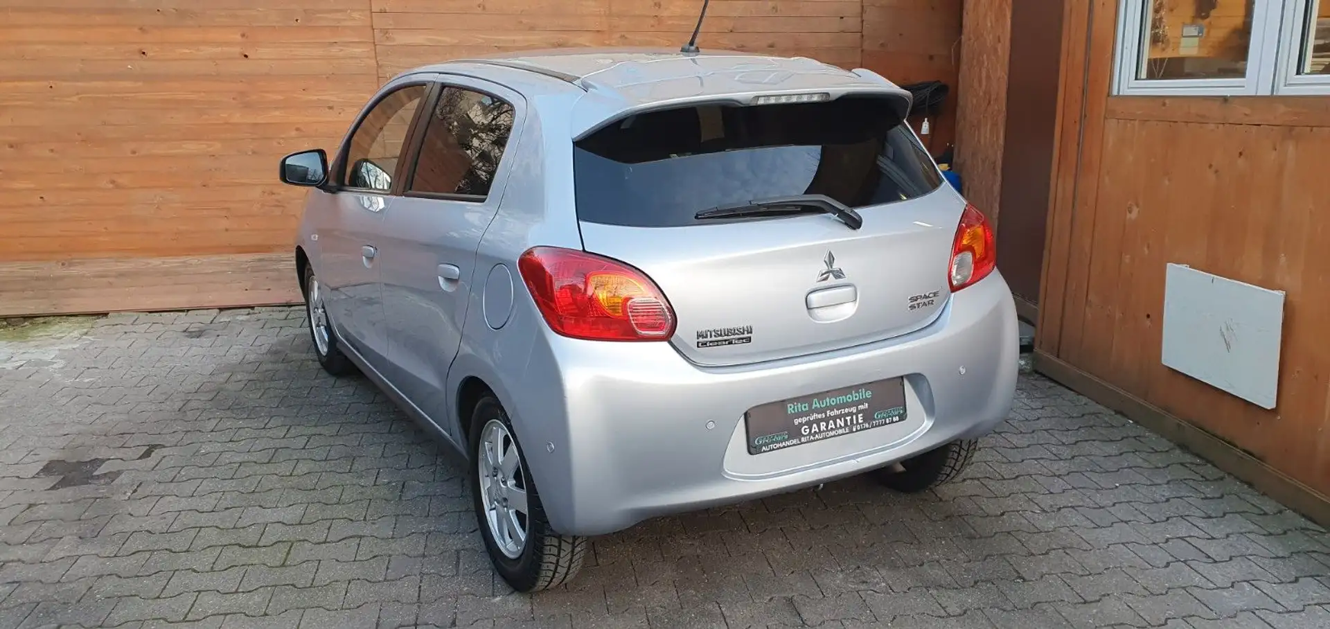 Vehicle image, number 5