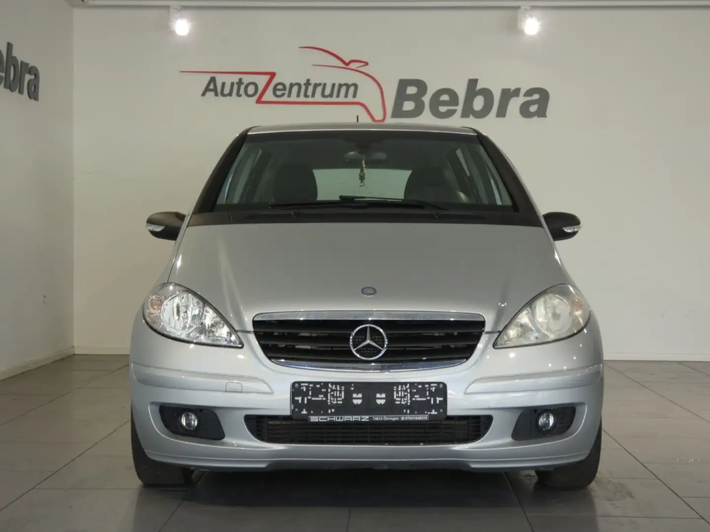 Vehicle image, number 2
