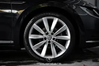 Vehicle image thumbnail, number 7
