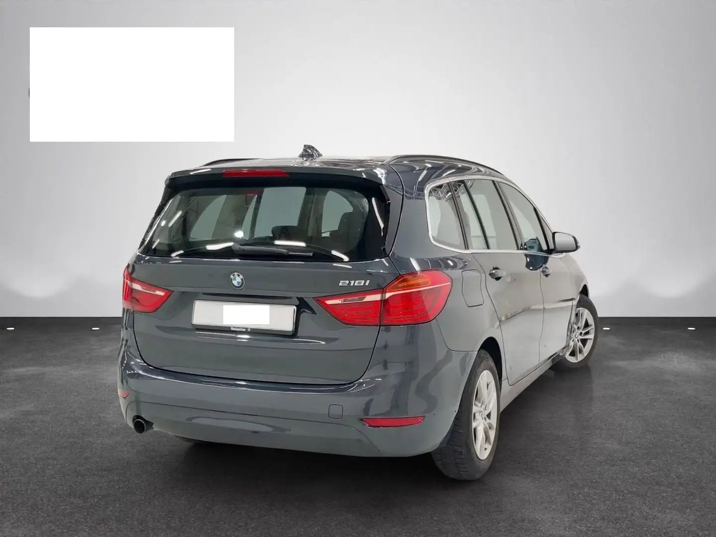 Vehicle image, number 5