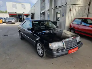 Vehicle image thumbnail, number 3