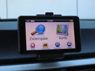 Vehicle image thumbnail, number 12