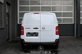 Vehicle image thumbnail, number 4
