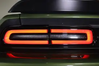 Vehicle image thumbnail, number 7