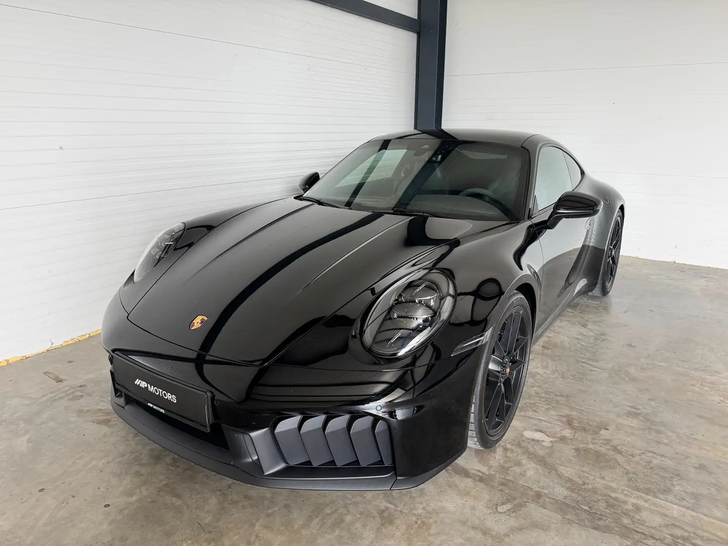 Vehicle image, number 1