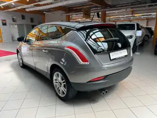 Miniatura fotky vozidla, číslo 3