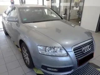 Vehicle image thumbnail, number 3