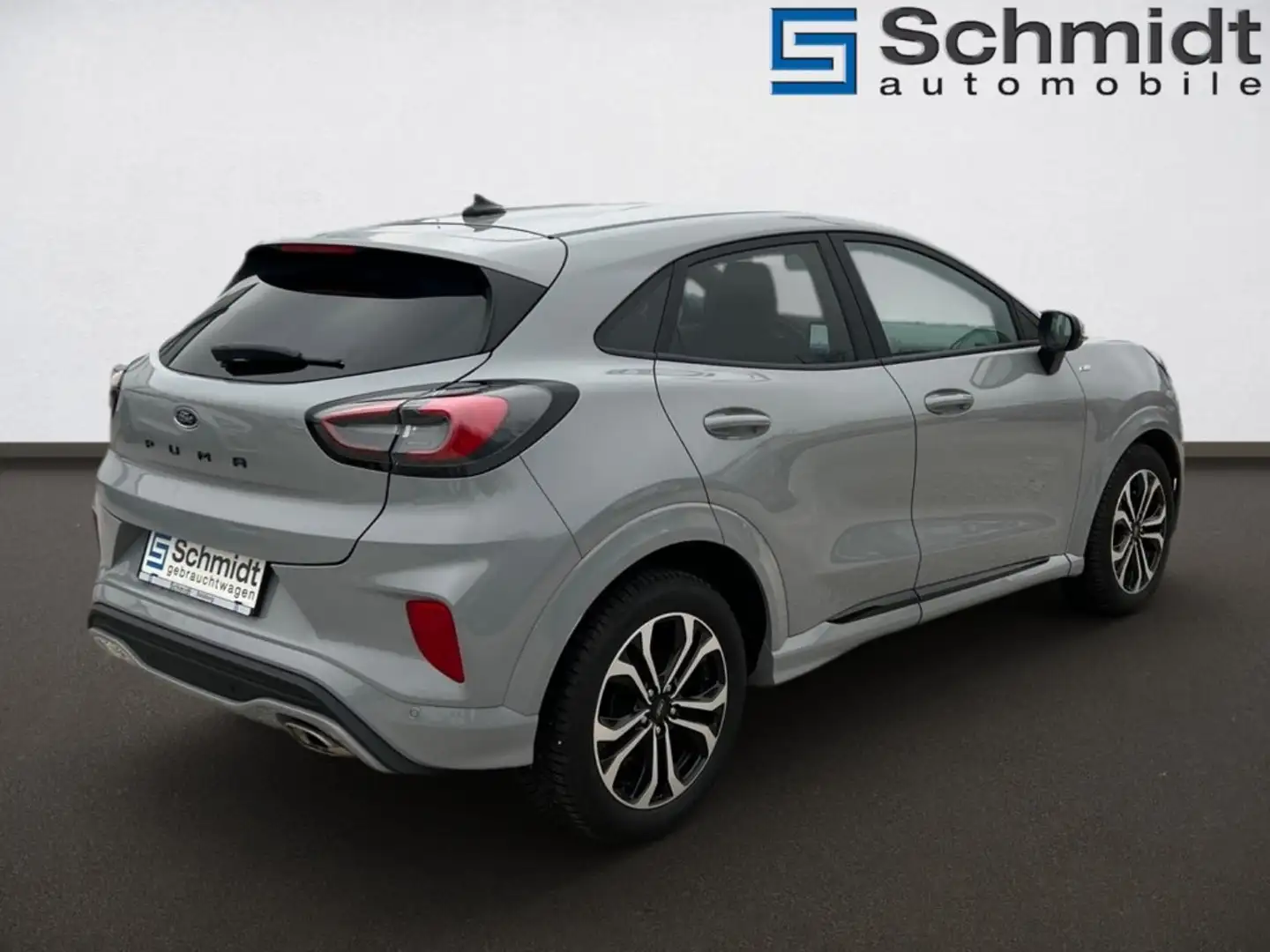 Vehicle image, number 4