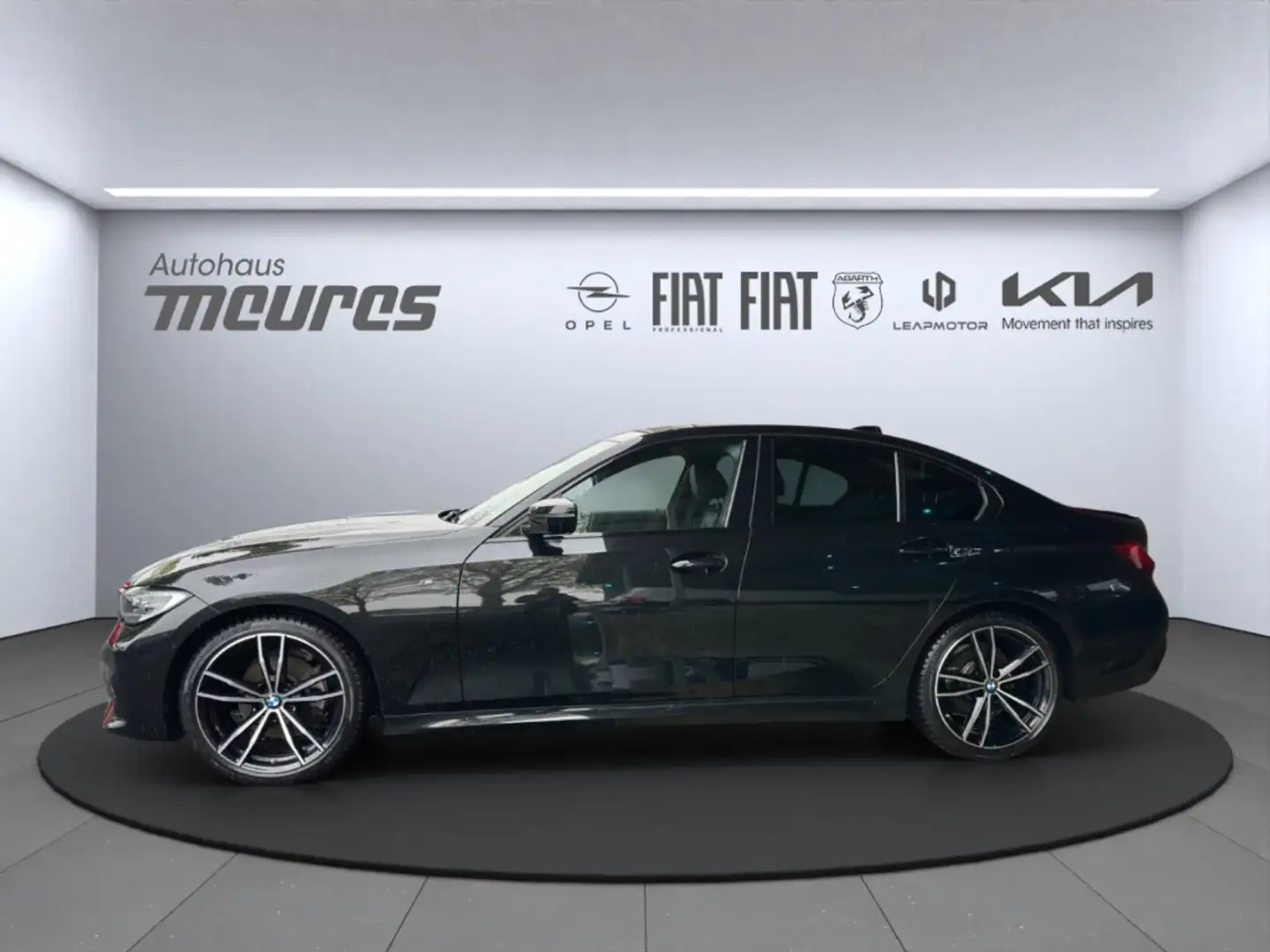 Vehicle image, number 2