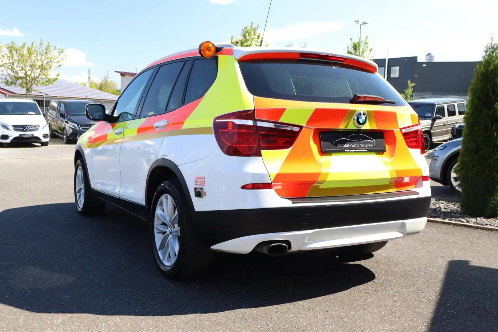 Vehicle image, number 7