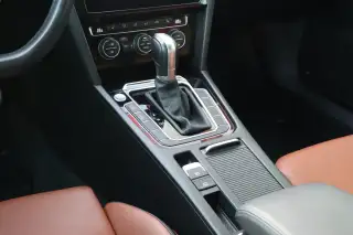 Vehicle image thumbnail, number 15