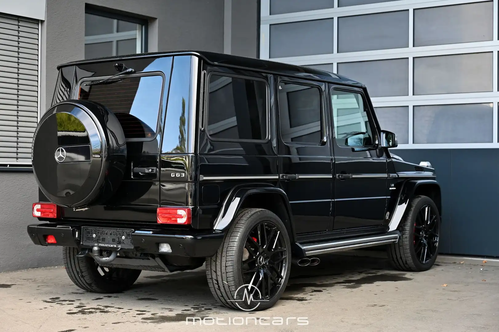 Vehicle image, number 2