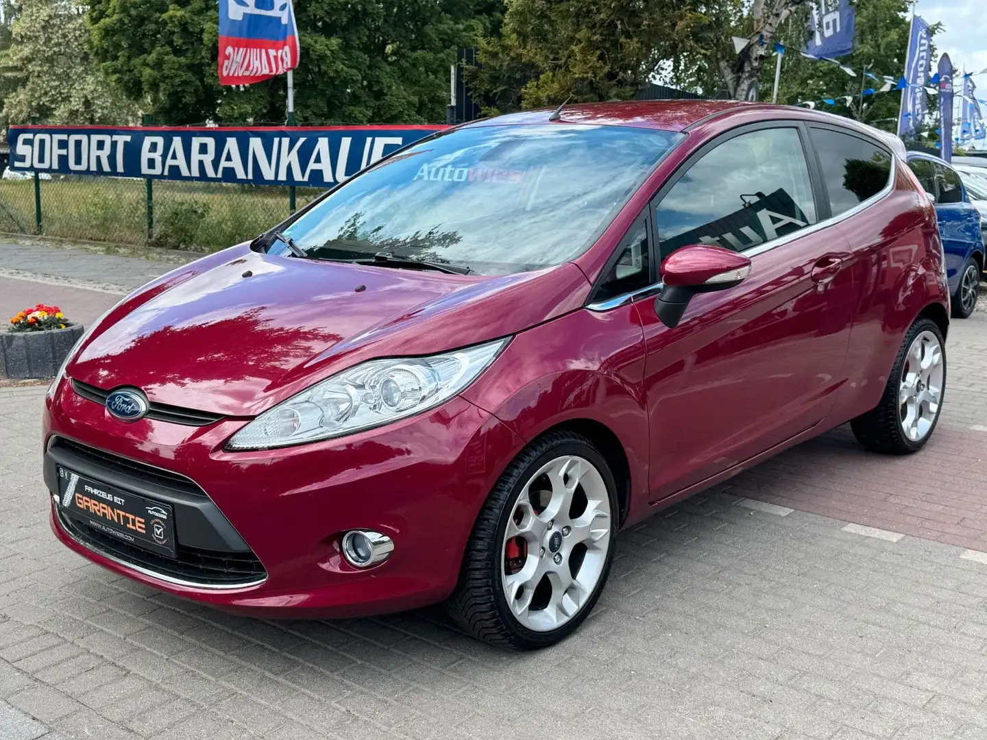 Vehicle image, number 8