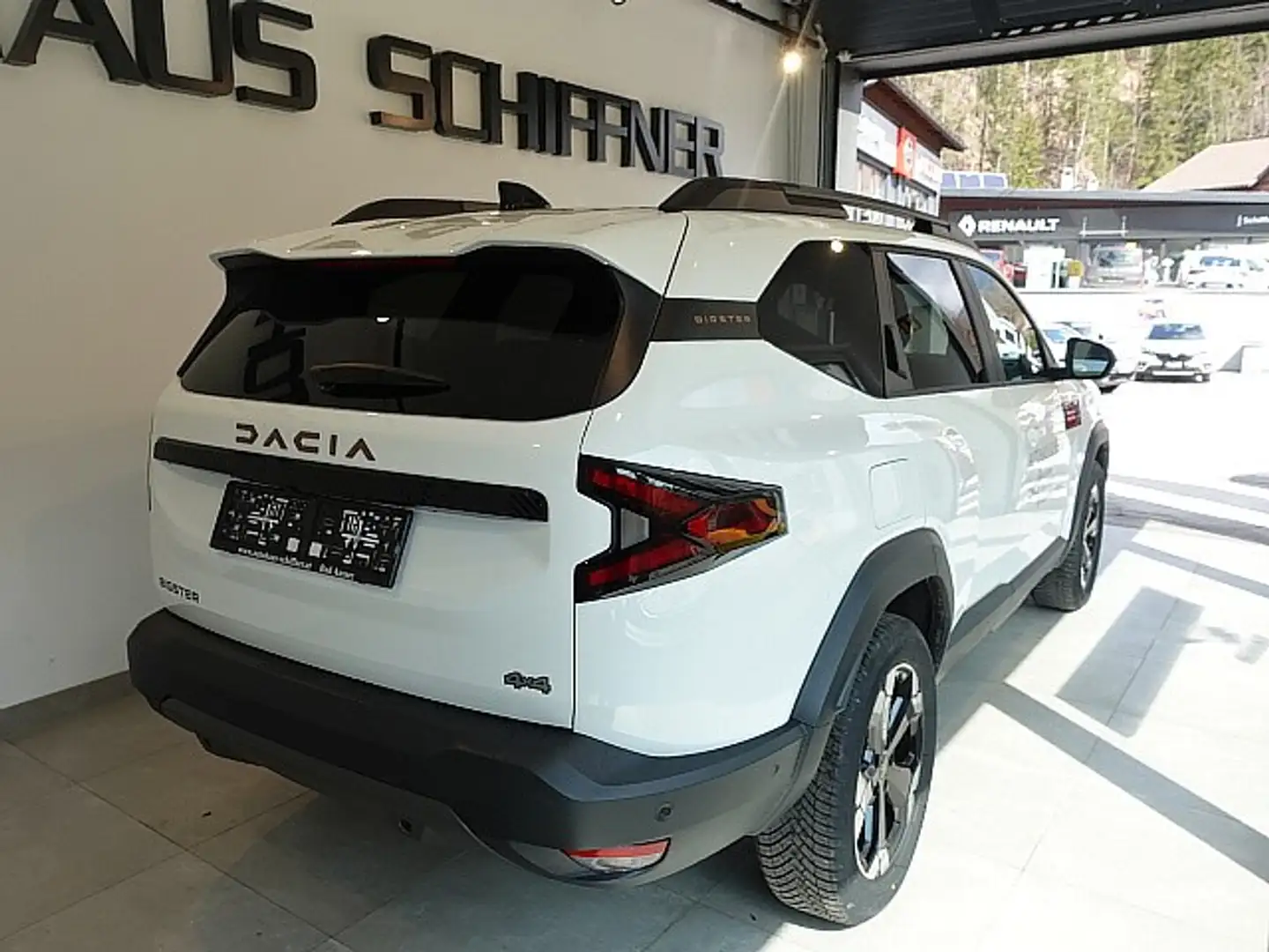 Vehicle image, number 2