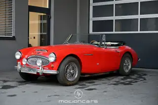 Vehicle image thumbnail, number 7