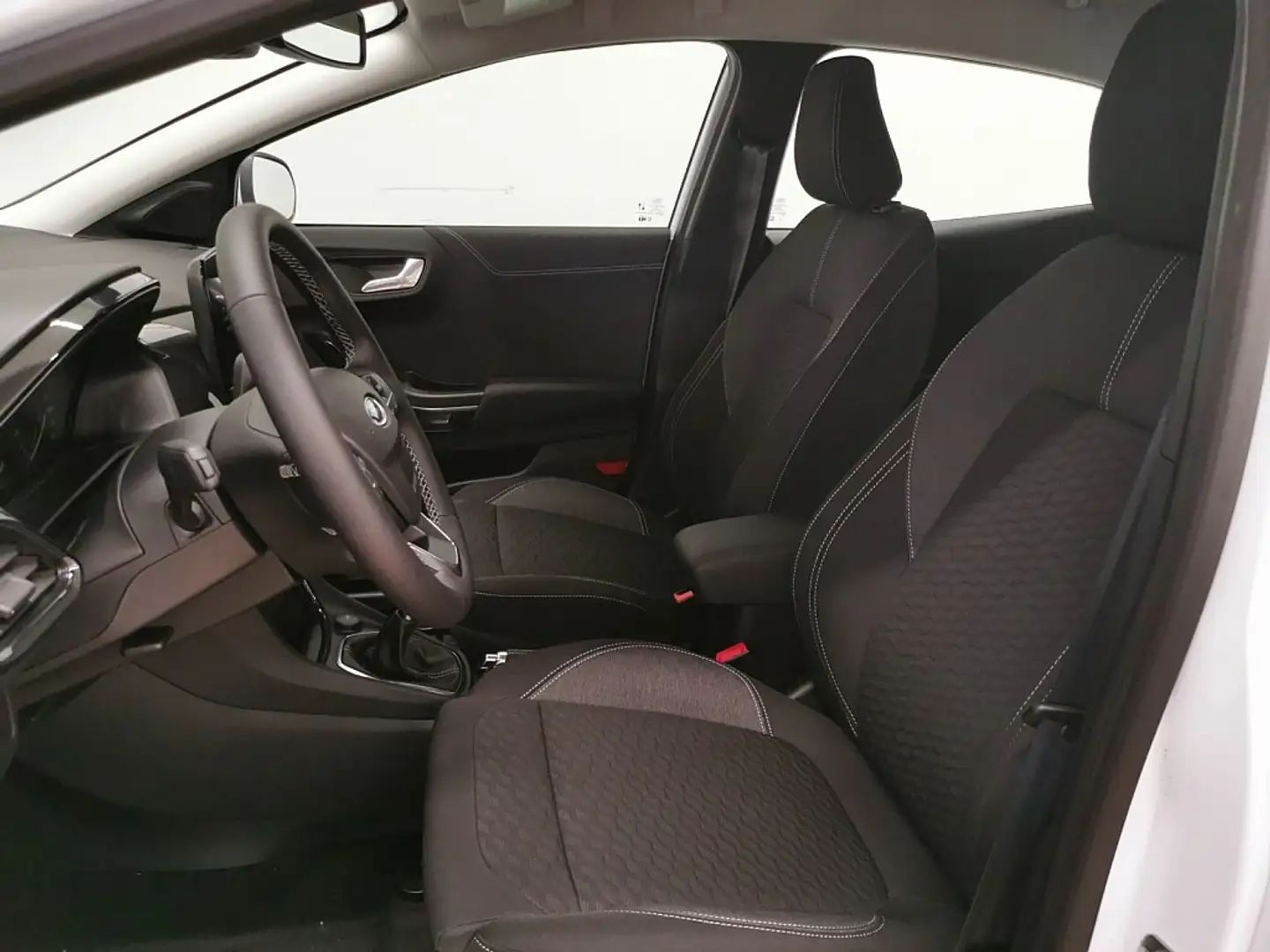 Vehicle image, number 6