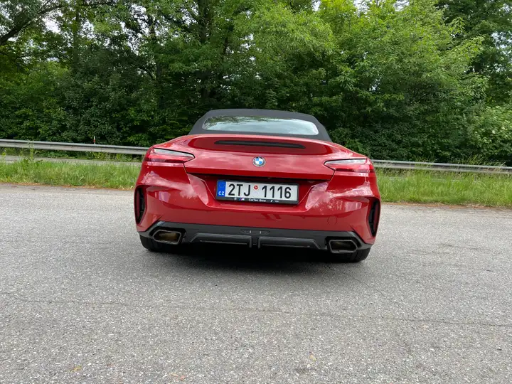 Titulní obrázek vozidla
