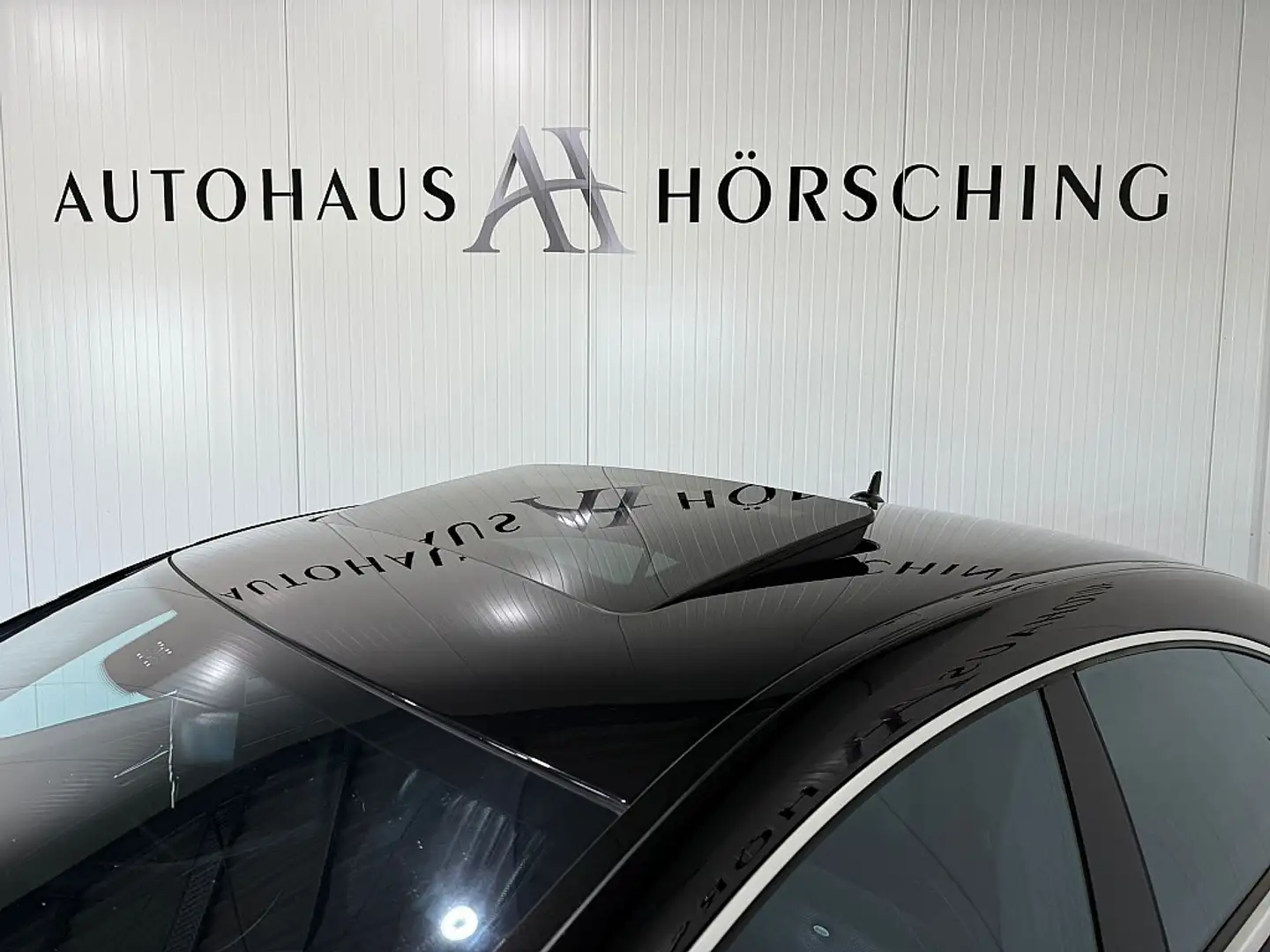 Vehicle image, number 5