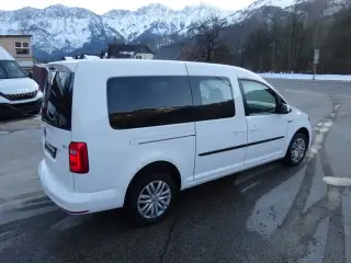 Vehicle image thumbnail, number 8