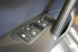 Vehicle image thumbnail, number 14