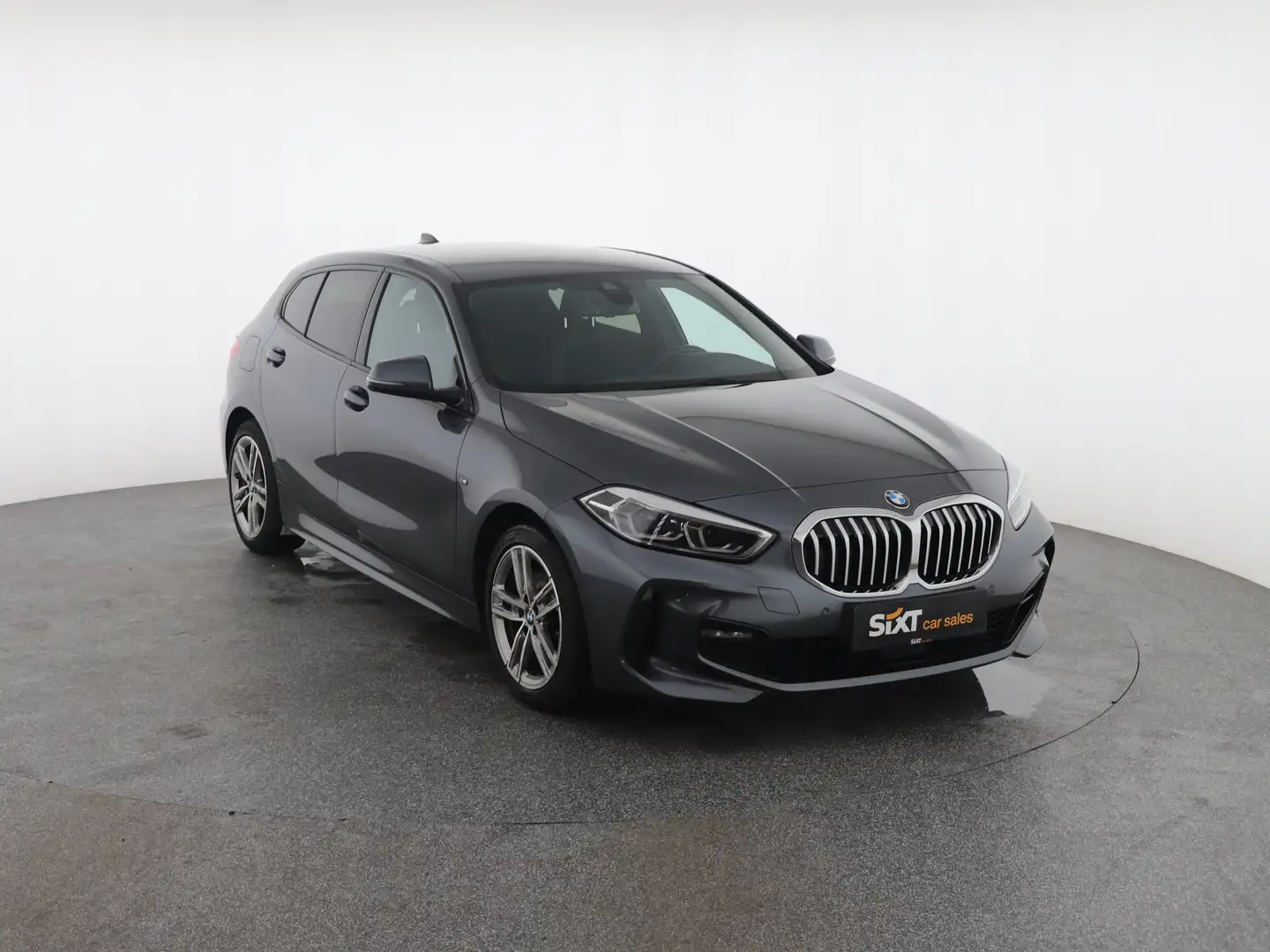 Vehicle image, number 1