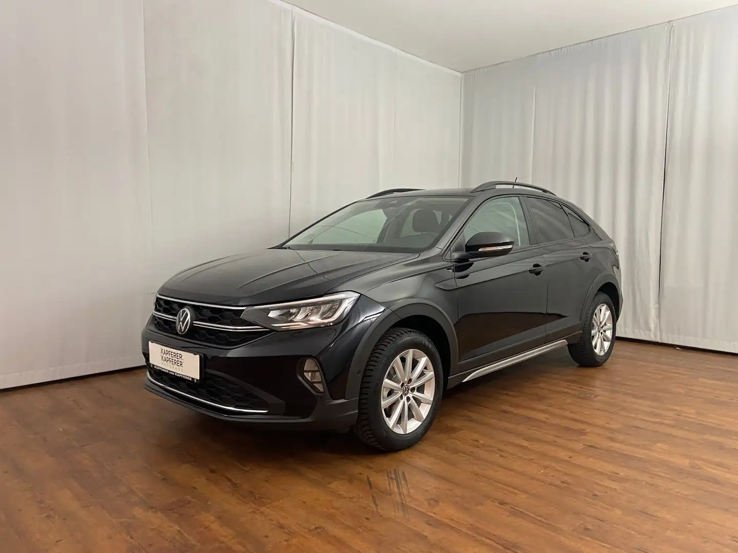 Vehicle image, number 2
