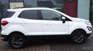 Vehicle image thumbnail, number 4