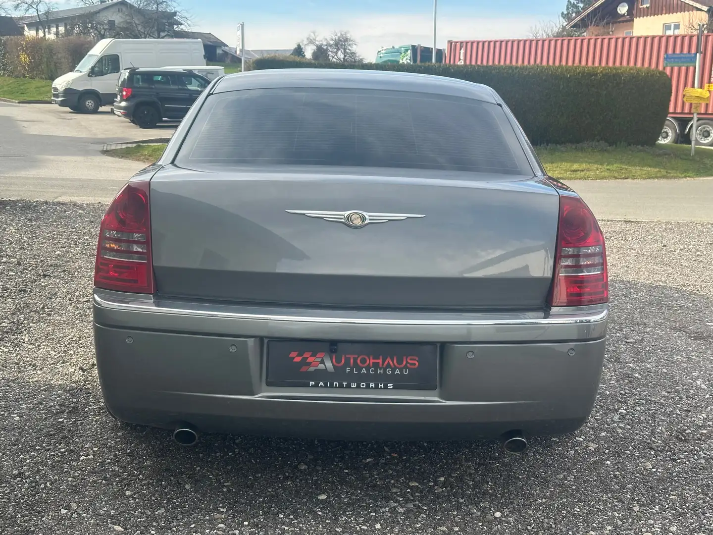 Vehicle image, number 5