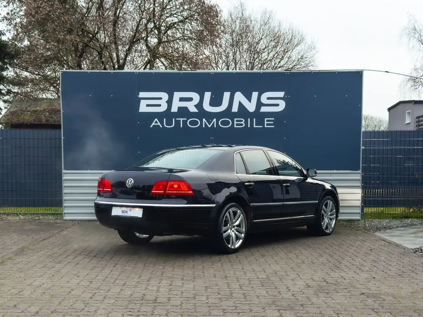 Vehicle image, number 3