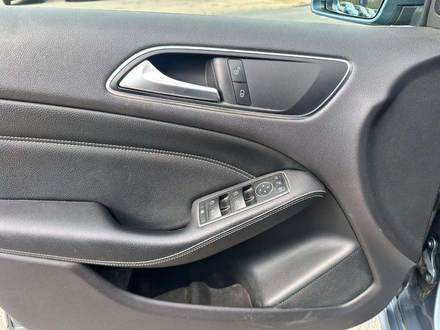 Vehicle image, number 7