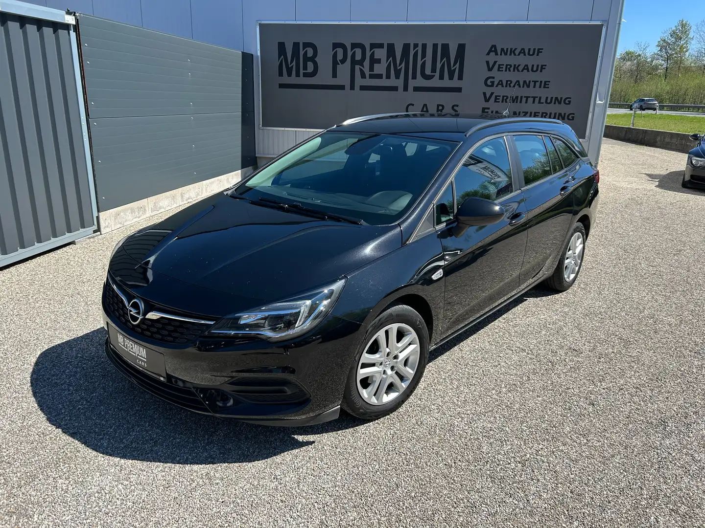 Vehicle image, number 1