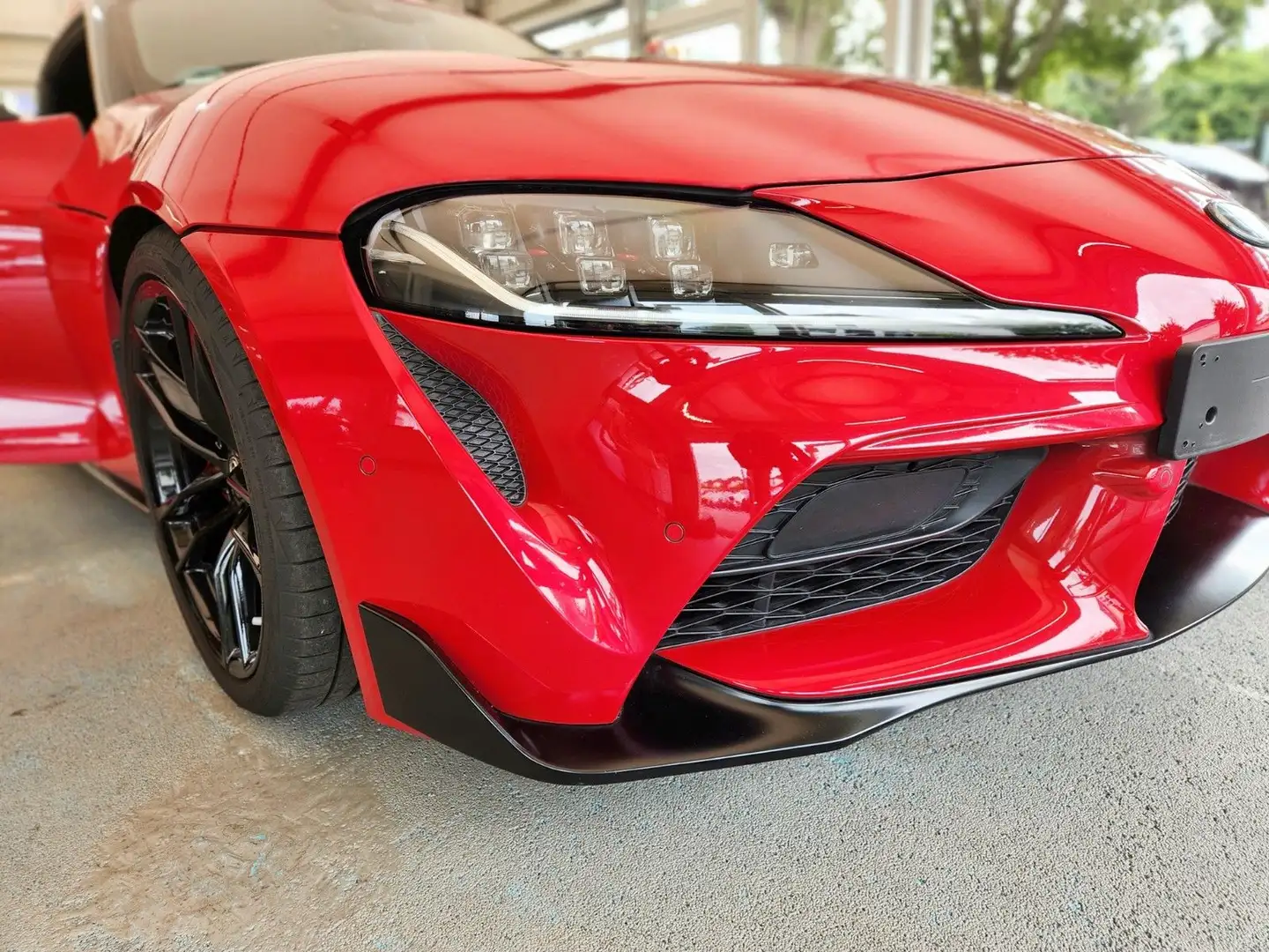 Vehicle image, number 3