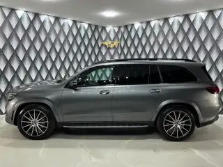 Vehicle image thumbnail, number 7