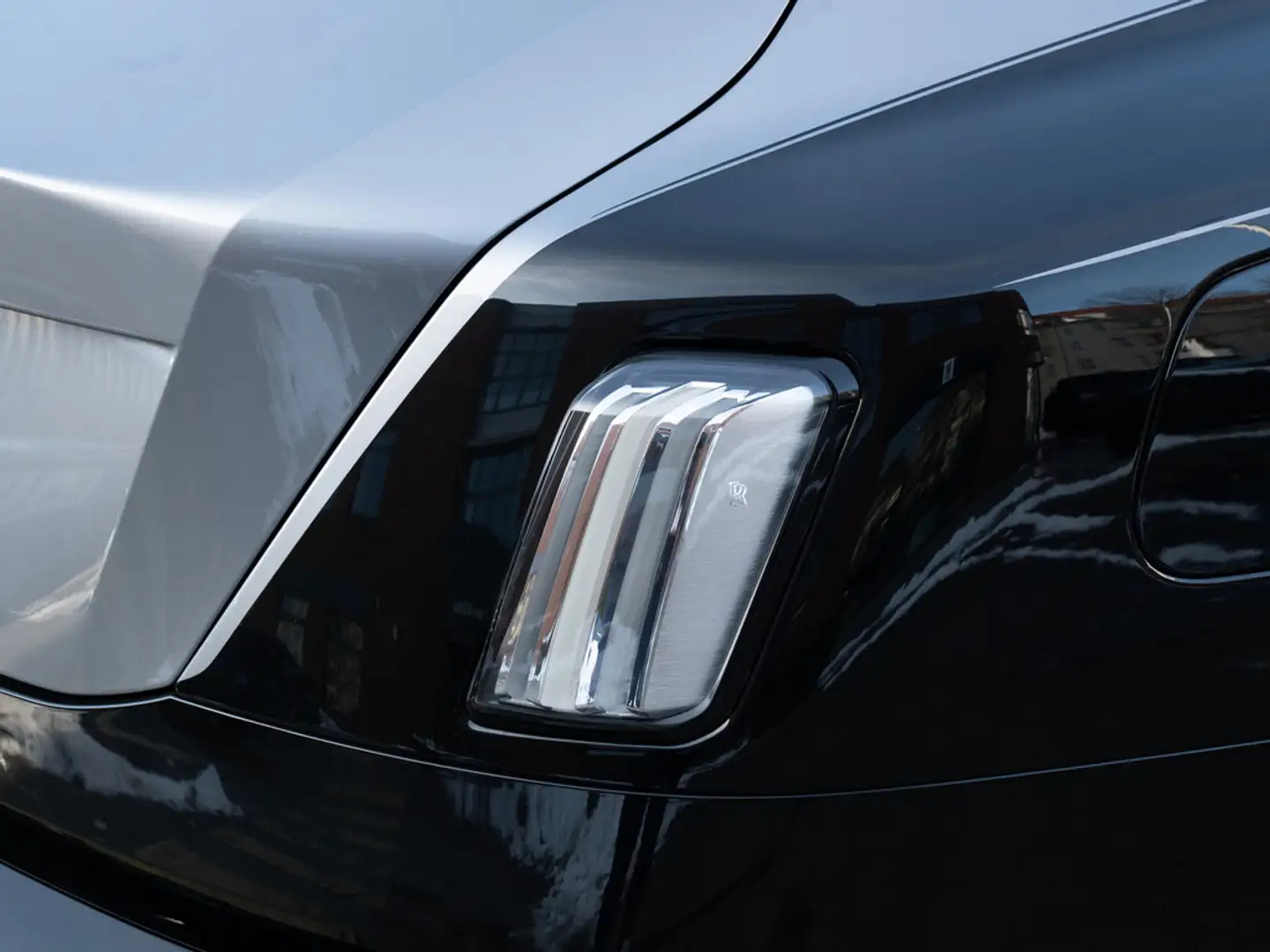 Vehicle image, number 6