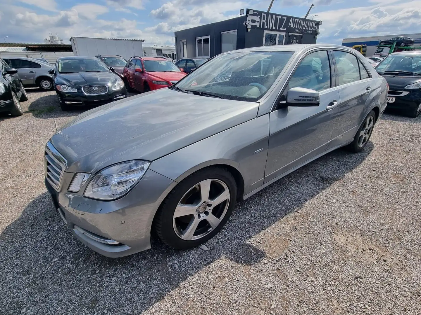 Vehicle image, number 1