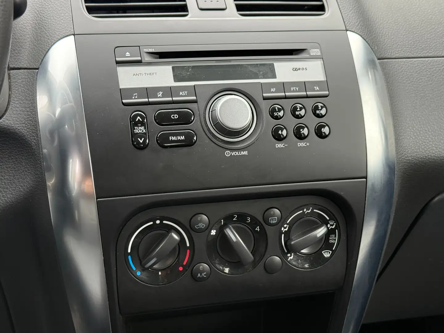 Vehicle image, number 15