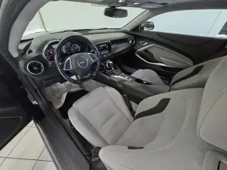 Vehicle image thumbnail, number 9