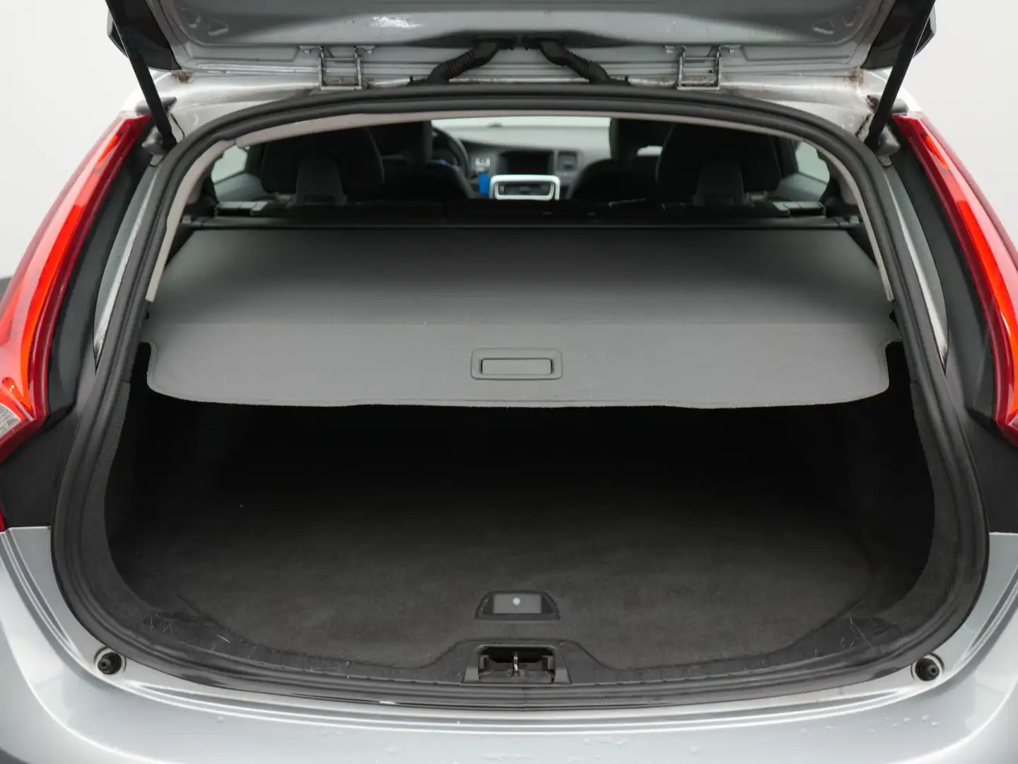 Vehicle image, number 8
