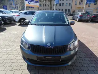 Vehicle image thumbnail, number 2