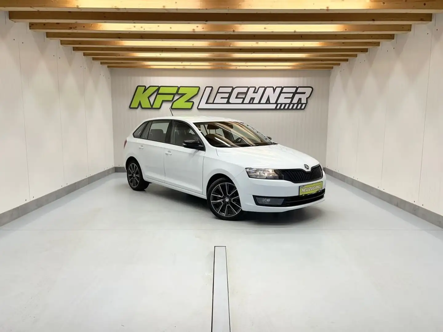 Vehicle image, number 1