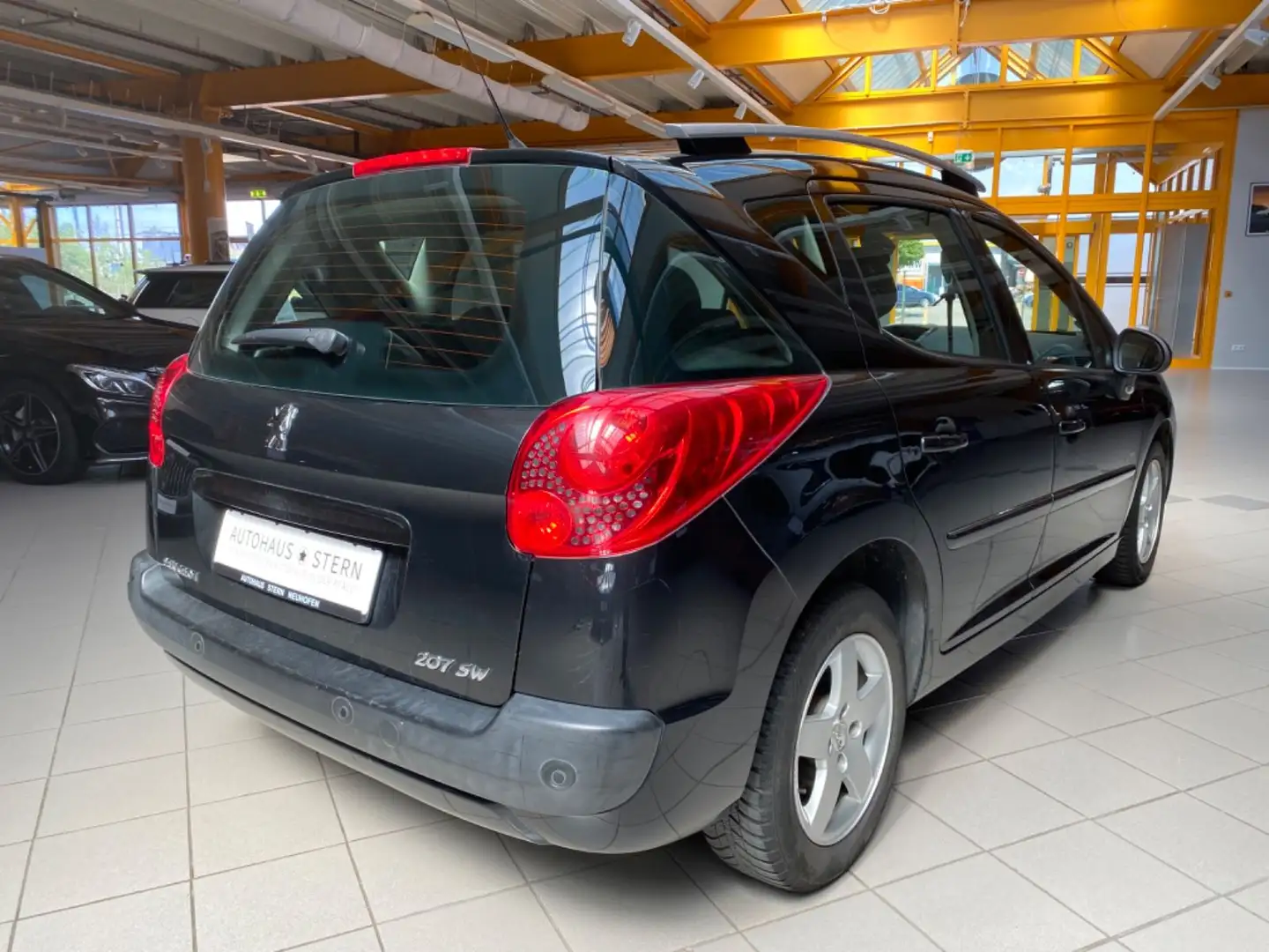 Vehicle image, number 5