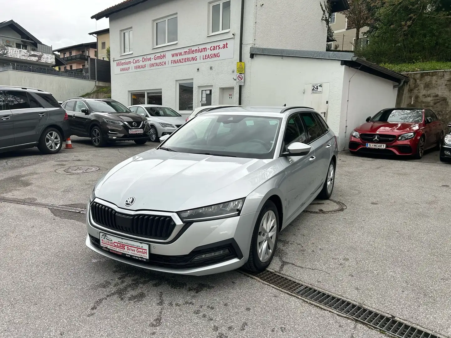 Vehicle image, number 1
