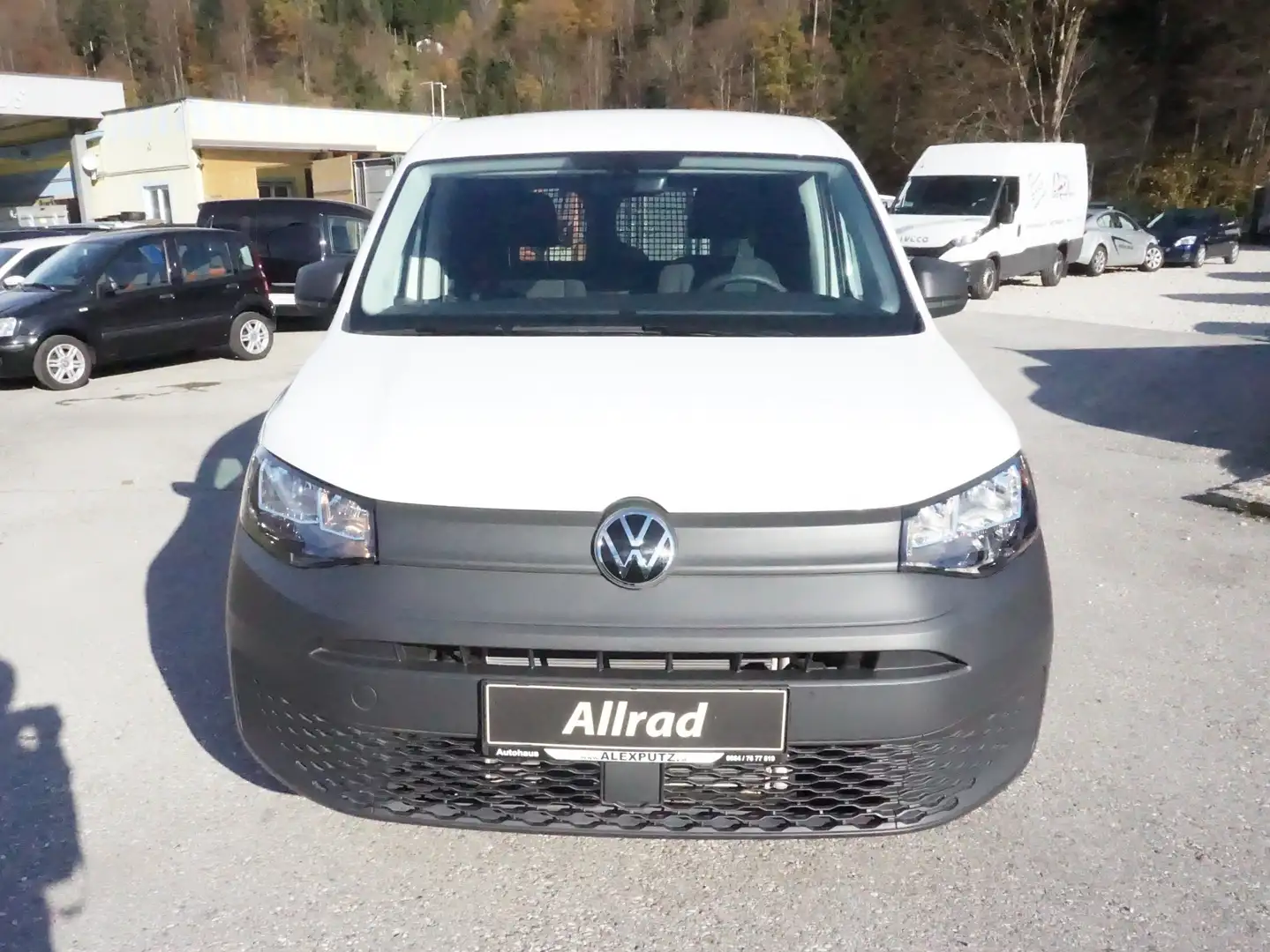 Vehicle image, number 11