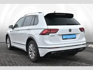 Vehicle image thumbnail, number 4