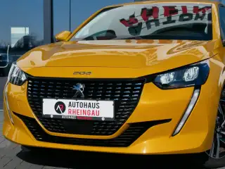 Vehicle image thumbnail, number 3