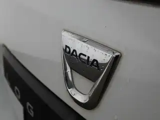 Vehicle image thumbnail, number 7