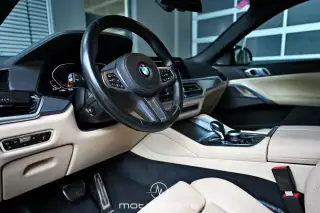 Vehicle image thumbnail, number 14