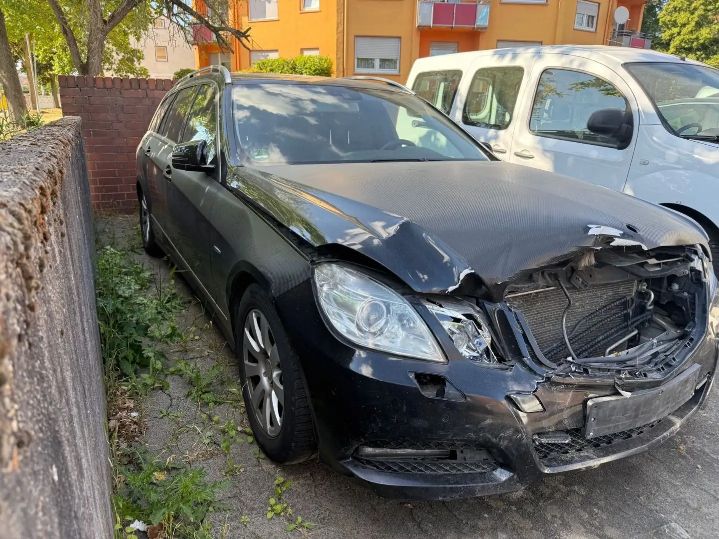 Vehicle image, number 3