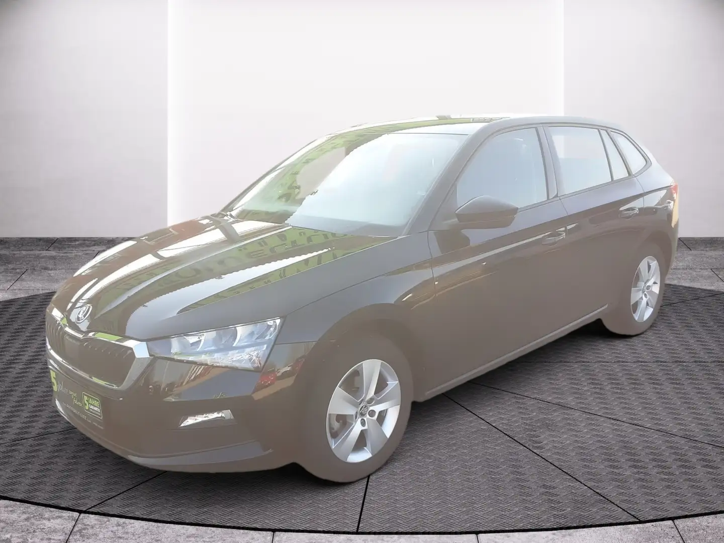 Vehicle image, number 3