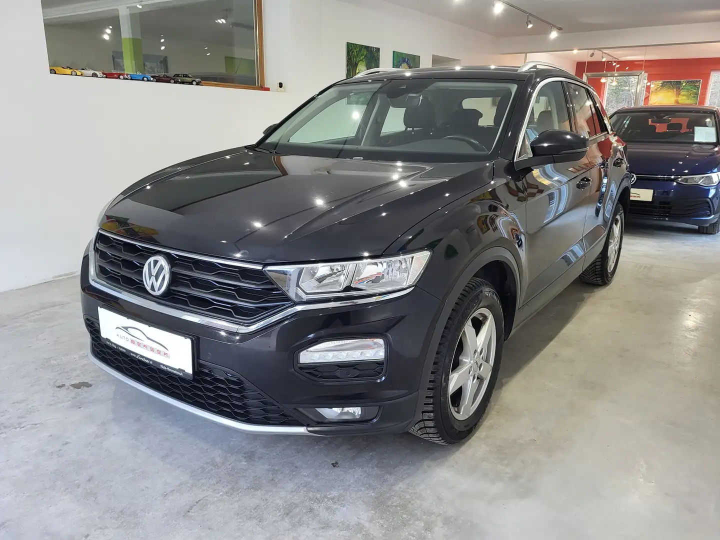 Vehicle image, number 1